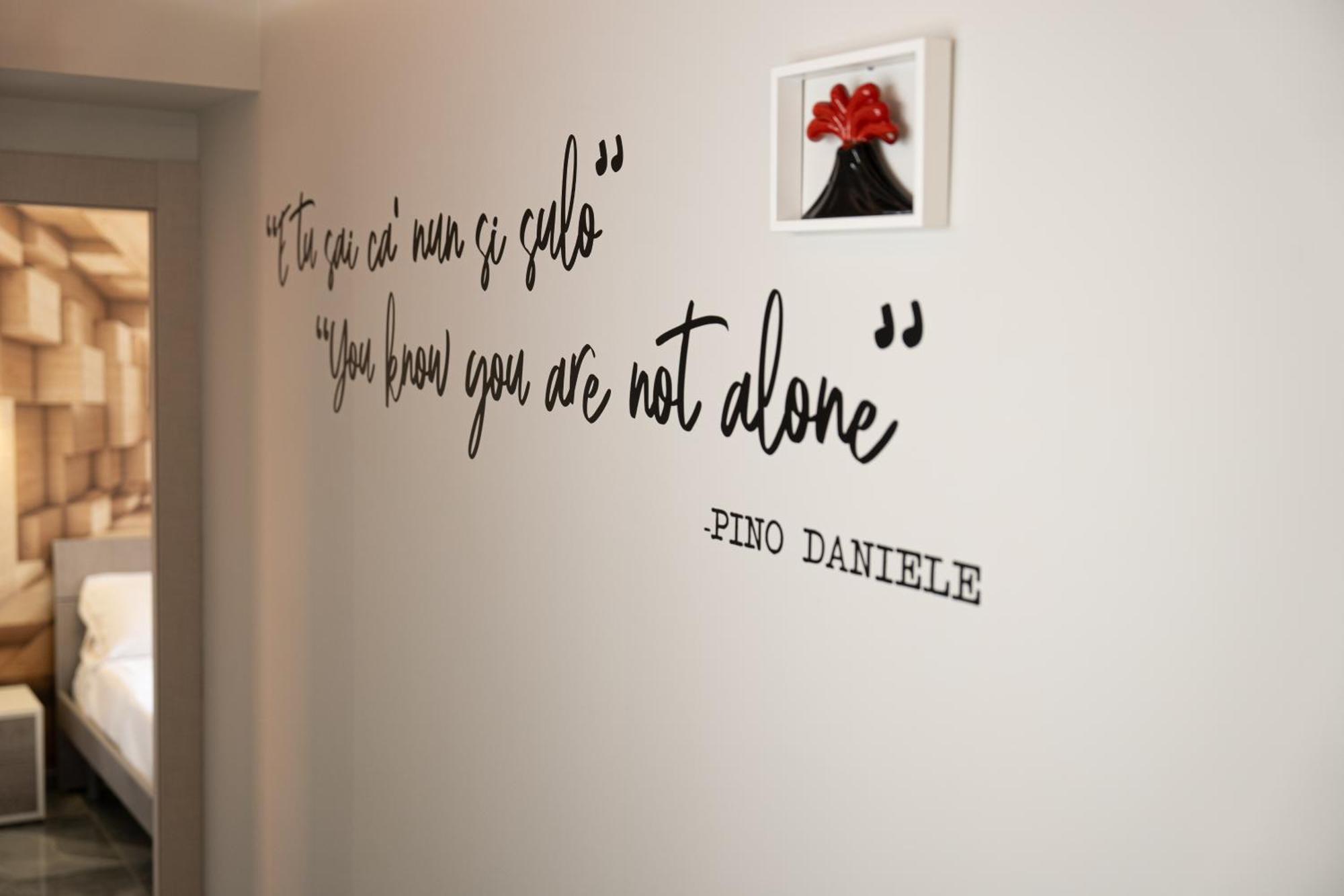Napolitano Rooms المظهر الخارجي الصورة